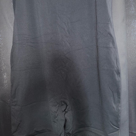 Maternity Rompers (Size Medium) - Picture 11 of 15